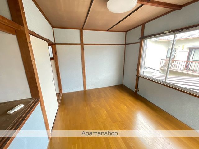 久世郡久御山町 2階建 築57年の内装写真