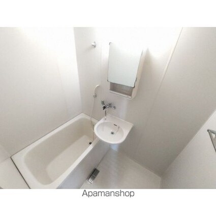 Ｃ．Ｖ．コーポ[2DK/39.78m2]のバス