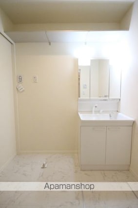 リヴェールＢ[2LDK/58.27m2]の洗面所