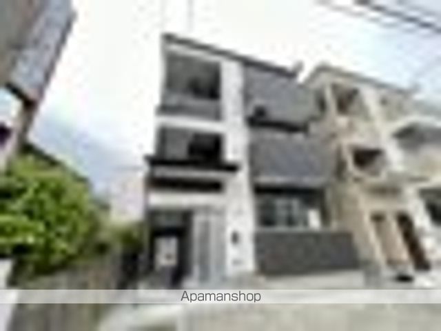 AMANECERの玄関写真