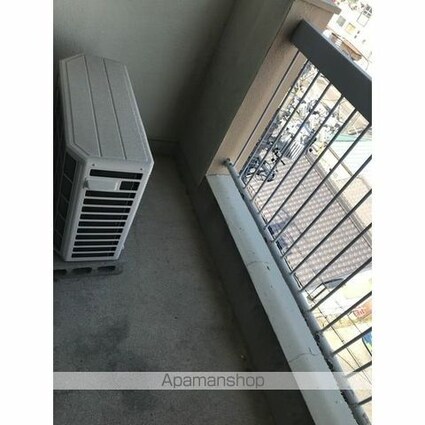 佐竹ビル[2K/30m2]のバルコニー