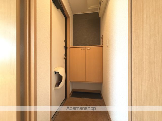 リビングタウン山の手Eの内装写真