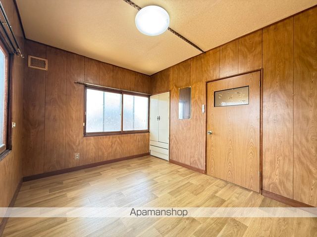 函館市電本線湯川線 深堀町駅 徒歩33分 2階建 築50年の内装写真