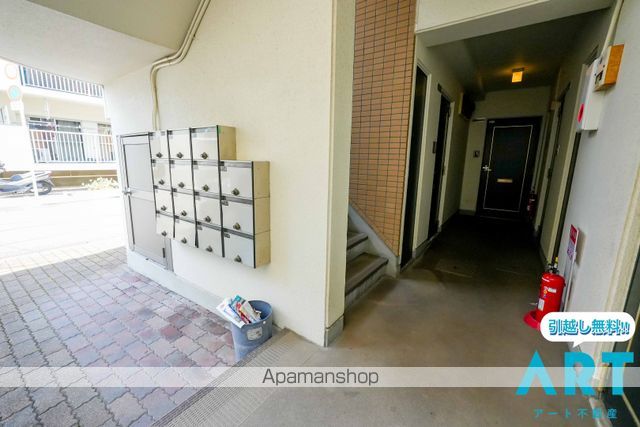 ブランフォーレ山越の玄関写真