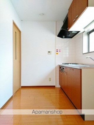広島県広島市中区千田町１丁目[2LDK/60.48m2]のキッチン