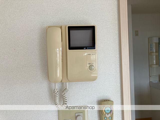 リバーハイツ二葉の内装写真