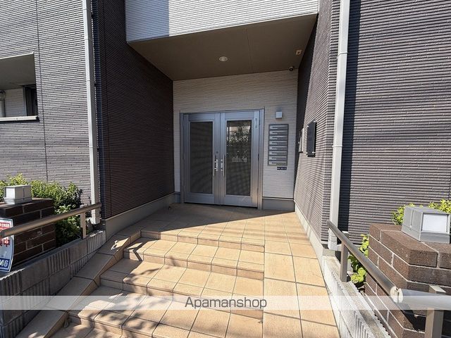 カンフォーラ朝日が丘の玄関写真