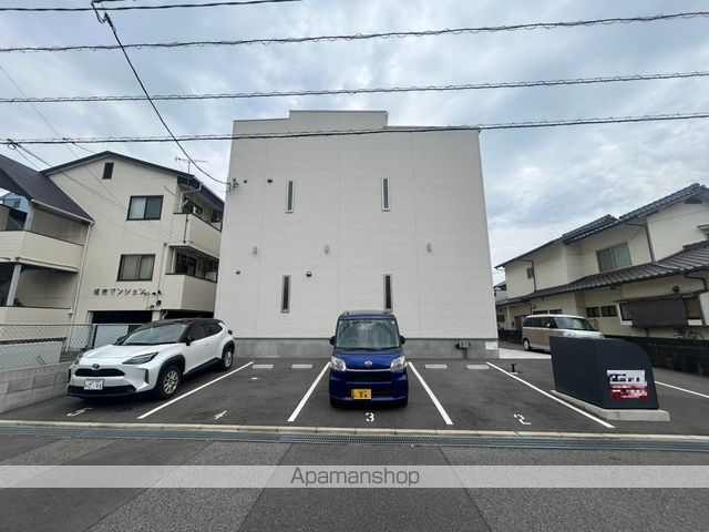 Thee Grandtic Miharaの外観写真