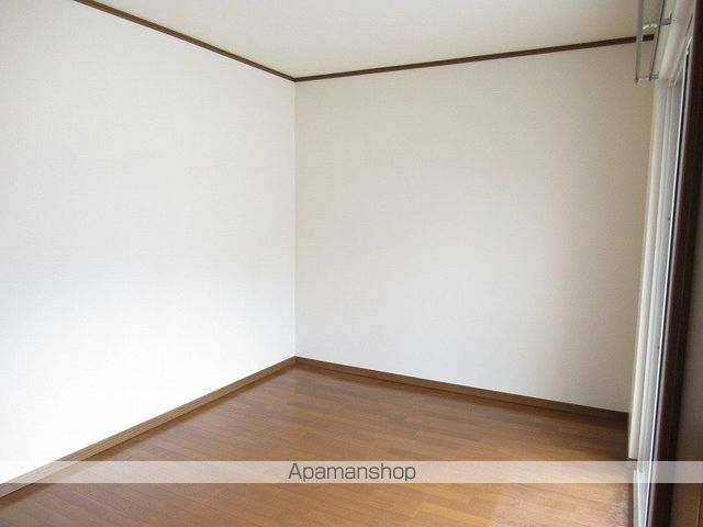 メゾンリリーフ長岡 Aの内装写真