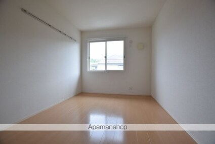 メゾン　クリヨン[3LDK/80.59m2]の内装4