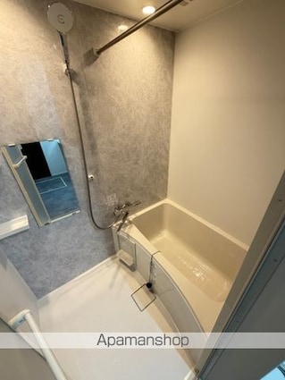 ラヴィ新八代[1LDK/34.36m2]のバス