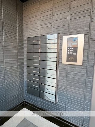 Ｄーカヴェリ本千葉[1LDK/45.78m2]の共用部1