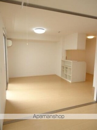 Ｙ．サイレント　ヴィラージュ[2LDK/58.33m2]のリビング・居間