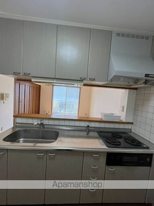 和歌山県和歌山市紀三井寺[3LDK/70.74m2]のキッチン