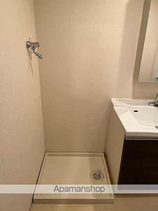 東京都新宿区北新宿４丁目[2LDK/66.39m2]の内装1