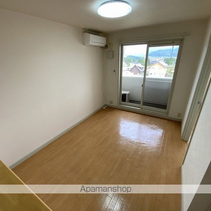 グランディール希[2LDK/56.19m2]のリビング・居間