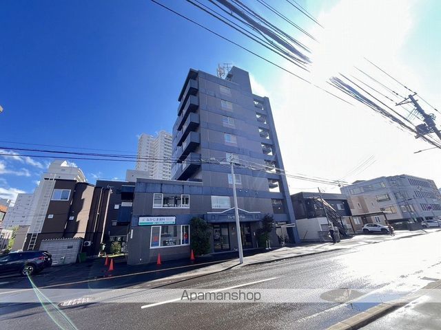 エレガンス円山の外観写真