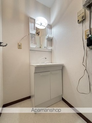 ＷＩＳＤＯＭ　ＨＯＵＳＥ[2LDK/58.9m2]の洗面所