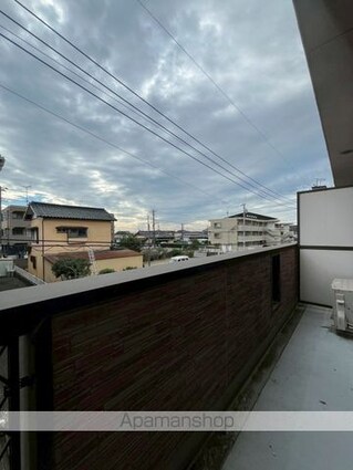 アーバニズム６１[2DK/51.76m2]のバルコニー