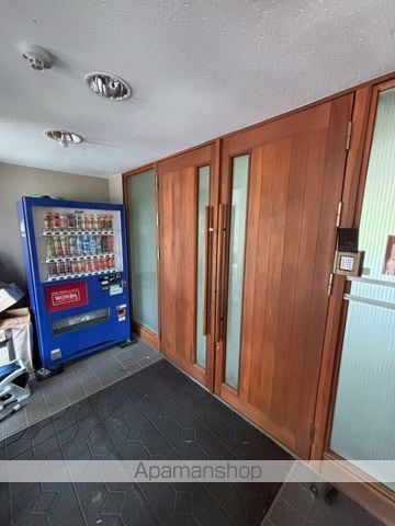 ヴィラナリー旭川 A棟の玄関写真