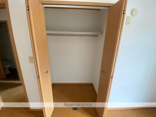 フェアリー テールの内装写真