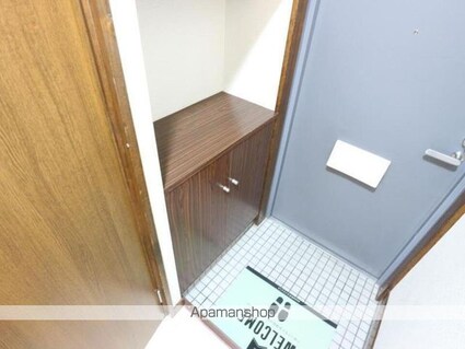 モアクレスト[2LDK/68m2]の玄関