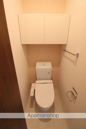 エンブレム[1LDK/44.62m2]のトイレ