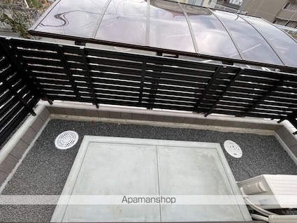 Ｇｒａｎｄーｒｏｏｍ衣山[2LDK/58.76m2]のバルコニー