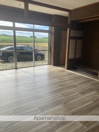 永穂戸建（１８０－４）[6DK/119.26m2]の内装