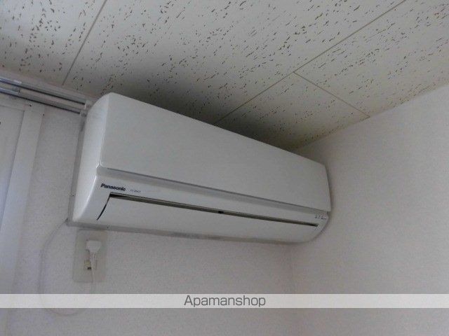 サントネージュ三関Aの内装写真