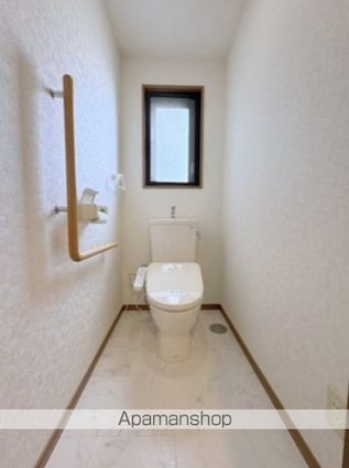 杉村マンション　[3LDK/101.17m2]のトイレ