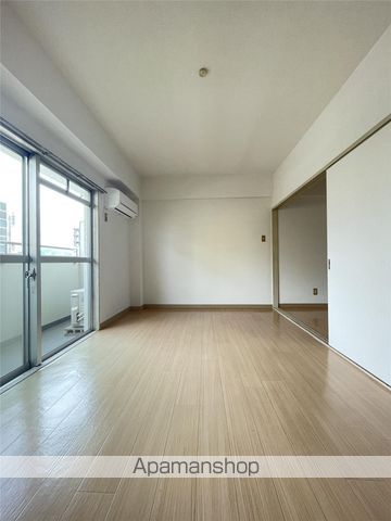 レスピラールIIの内装写真