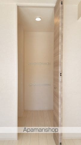 アンソレイエ トモの内装写真