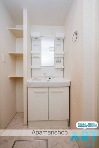 シャンパーニュ・アベニュー Cの内装写真
