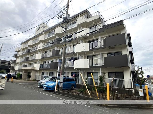 ファーストタウン中央の外観写真