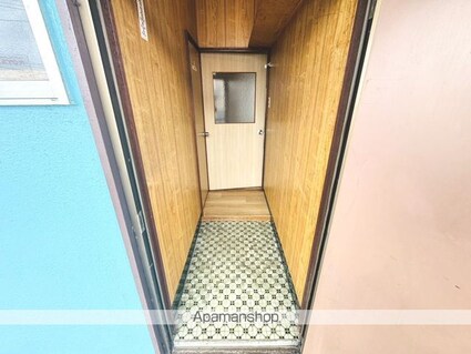 コーポ大瑞（コーポダイズイ）[2LDK/40.9m2]の玄関