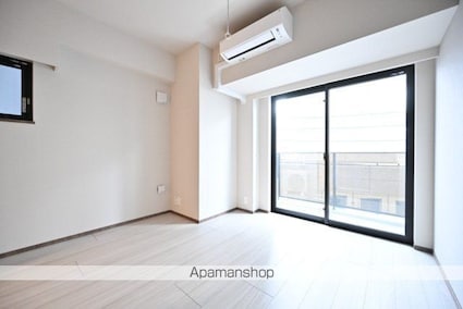 東京都目黒区東山２丁目[1K/26.27m2]のリビング・居間