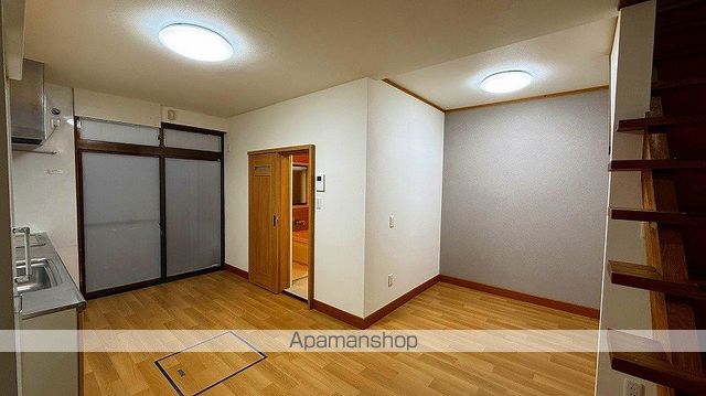 東海道本線 静岡駅 徒歩18分 2階建 築40年の内装写真