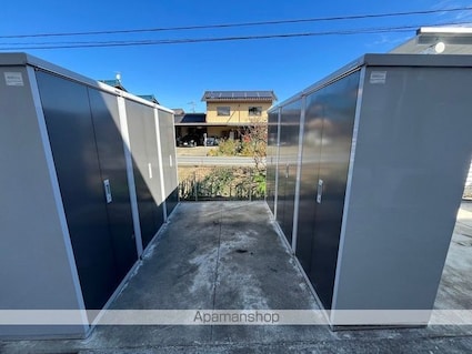 Ｃｒｏｓｓ　Ｔｅｒｒａｃｅ[2LDK/58.17m2]の共用部1