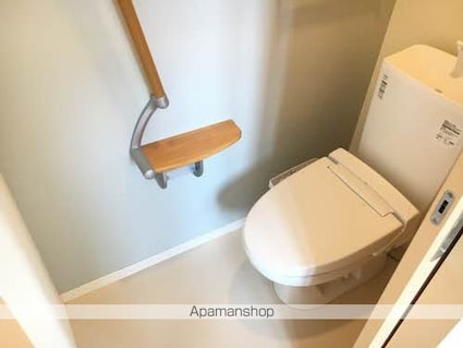 リブ・シャーメゾン[2LDK/67.14m2]のトイレ