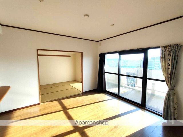 アーバンパレス天神南ハートランドタワー A棟の内装写真