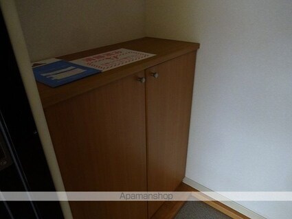 ファミール・ビレジ　Ａ棟[2LDK/56.66m2]の内装2