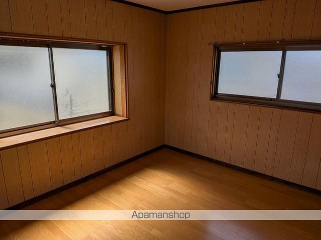 伊予鉄道横河原線 福音寺駅 徒歩35分 2階建 築37年の内装写真