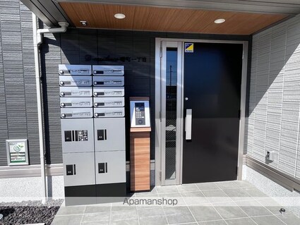 Ｄーｒｅｓｉｄｅｎｃｅ曙町１丁目[1LDK/37.09m2]のエントランス