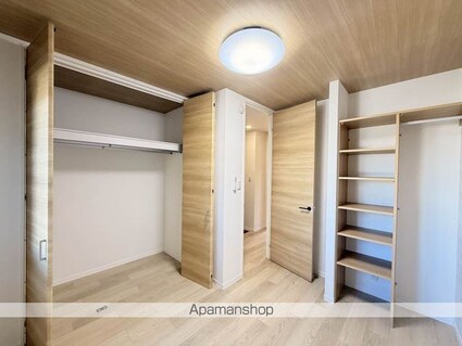 ヴィラ　島立[1LDK/39.32m2]の収納