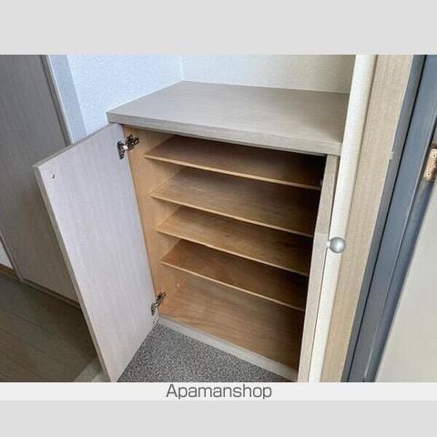 アルファ帝塚山の内装写真