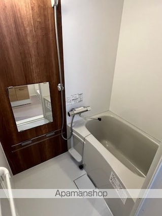 ＬＥＧＡＲＥ卸町[1K/22.05m2]のバス