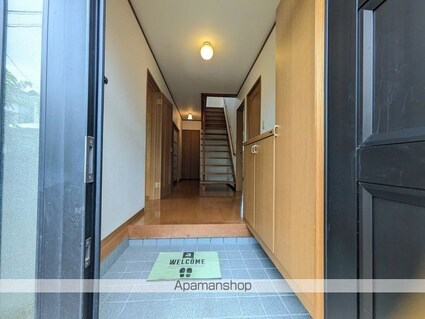 久米窪田堀元一戸建[4DK/88.6m2]の玄関