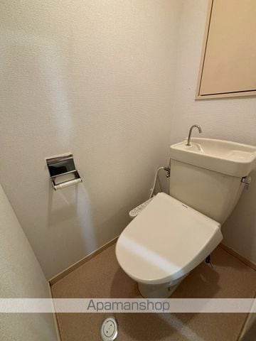 ヒカリホールディングスビルの内装写真
