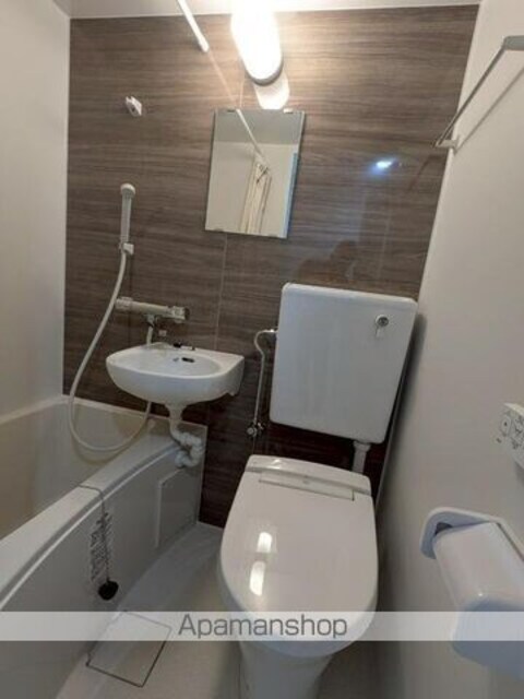 パレＴＯＨＯ用賀[1R/16.95m2]のバス